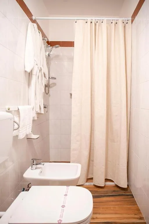 Ballaro' Hotel - Budget Room Palermo