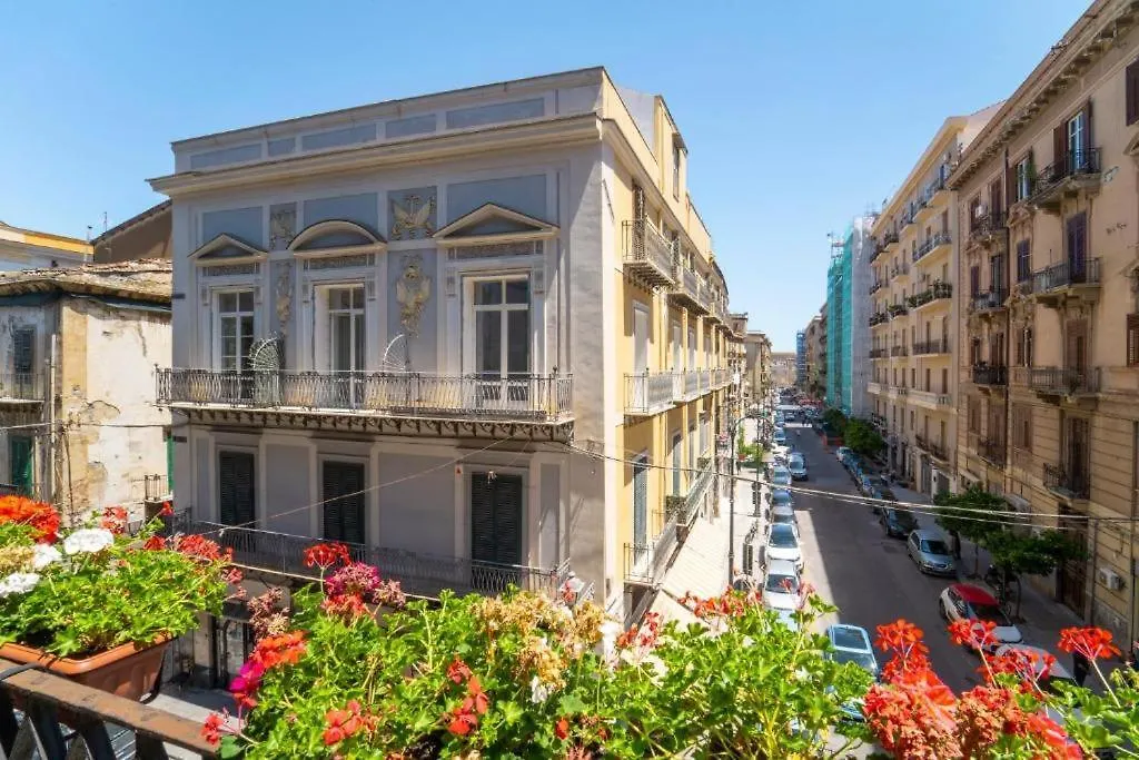 Ballaro' Hotel - Budget Room Palermo Italia