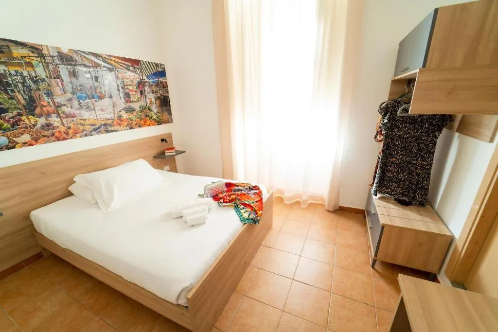 Ballaro' Hotel - Budget Room Palermo