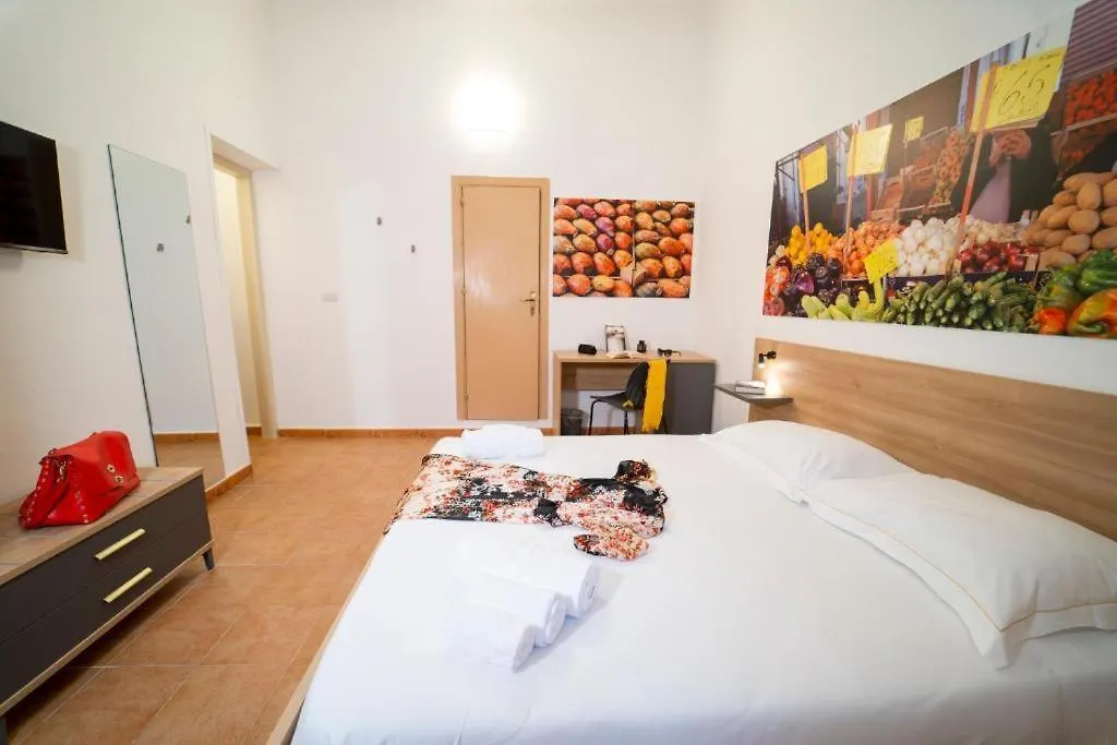 Ballaro' Hotel - Budget Room Palermo