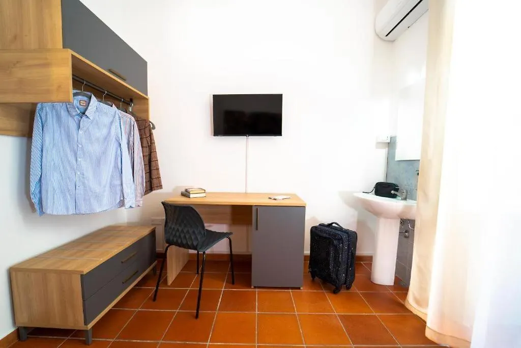 Ballaro' Hotel - Budget Room Palermo
