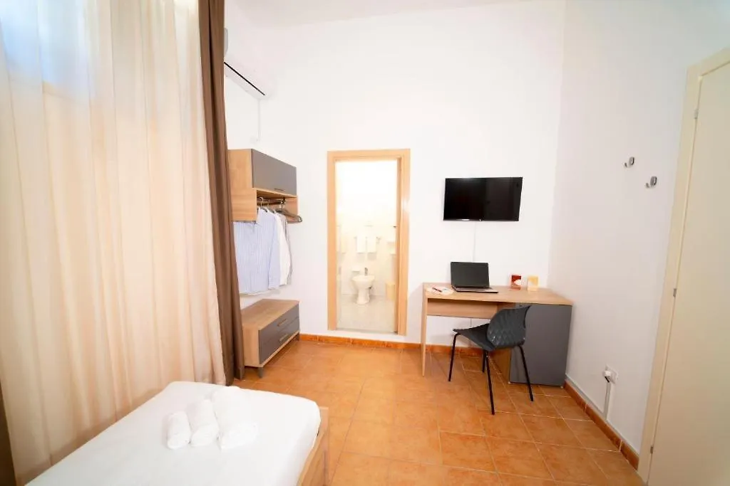 Ballaro' Hotel - Budget Room Palerme